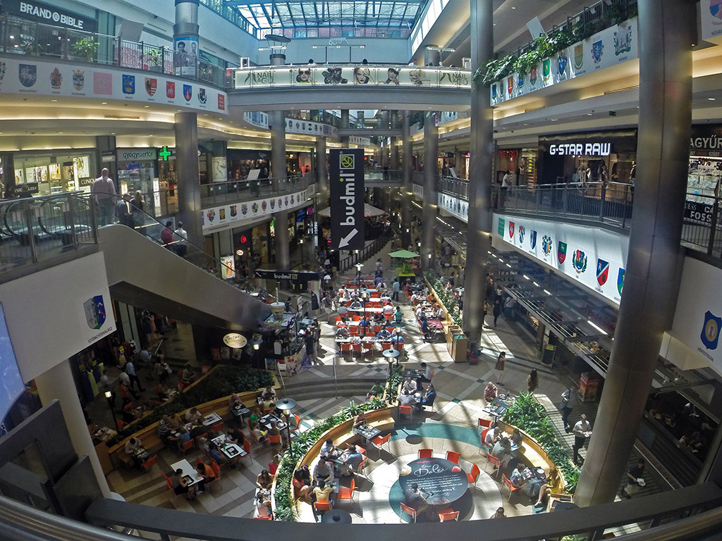 Kladovo-Belgrade-Budapest-shopping mall