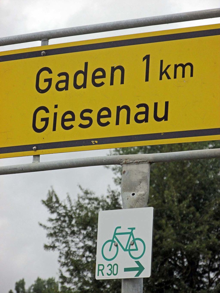Neustadt-Vohburg-Germany-confusing signs
