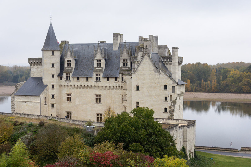 1200px-Chateau_Montsoreau_Loire