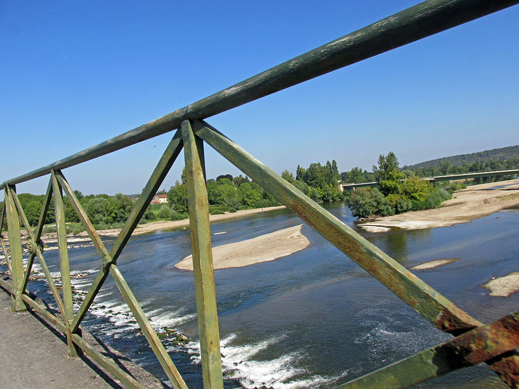 Nevers-La Charite Sur Loire-France-9-5-14 | Hiking Biking ...