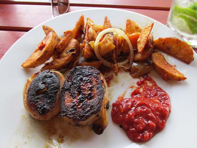 Vac-Esztergom-Spicy pork tenderloin with dipping sauce