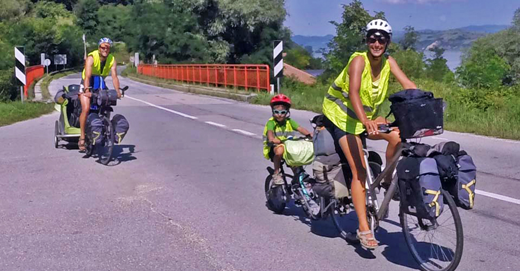 Golubac-Donji Milanovac-Serbia-French family cycling