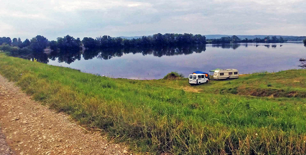 Stara Palanka-Golubac-Serbia-camping sites
