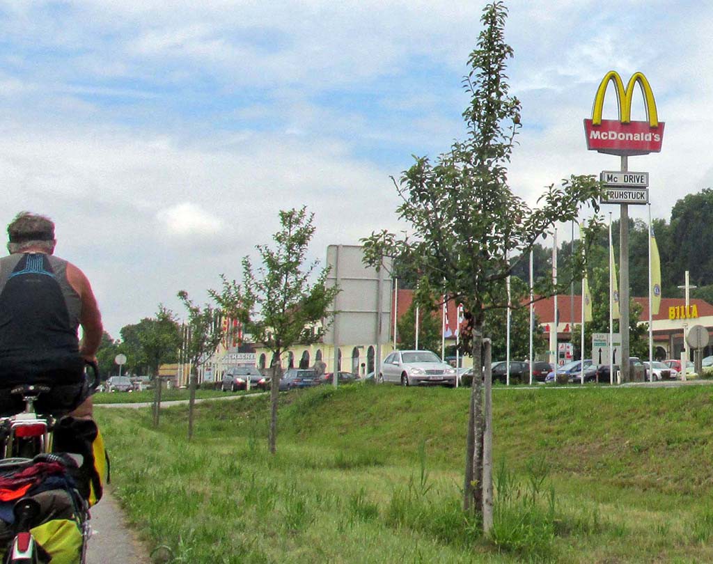 Wallsee-Linz-Austria-McDonalds