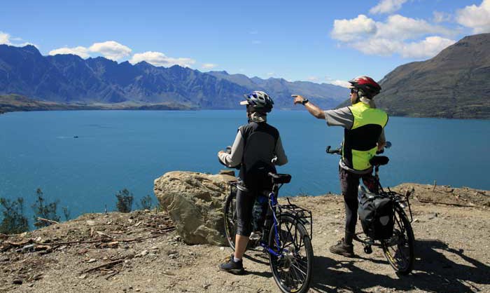 Bicycling South Island New Zealand-Lake Wakatipu