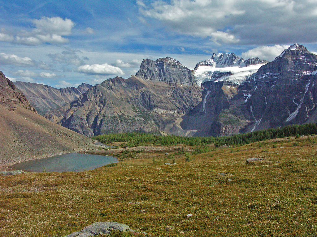 Hiking Canada-Sentinel-Pass Trail-Views of the Ten Peaks from Larch Valley