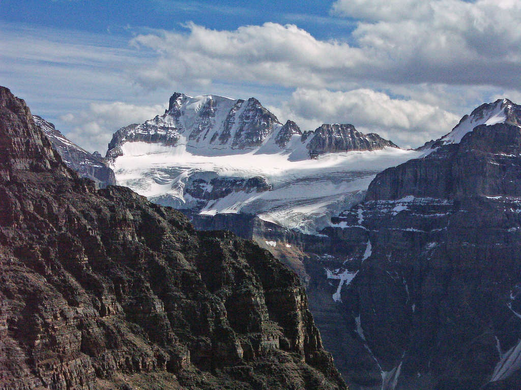 Hiking Canada-Sentinel-Pass Trail-Glacier